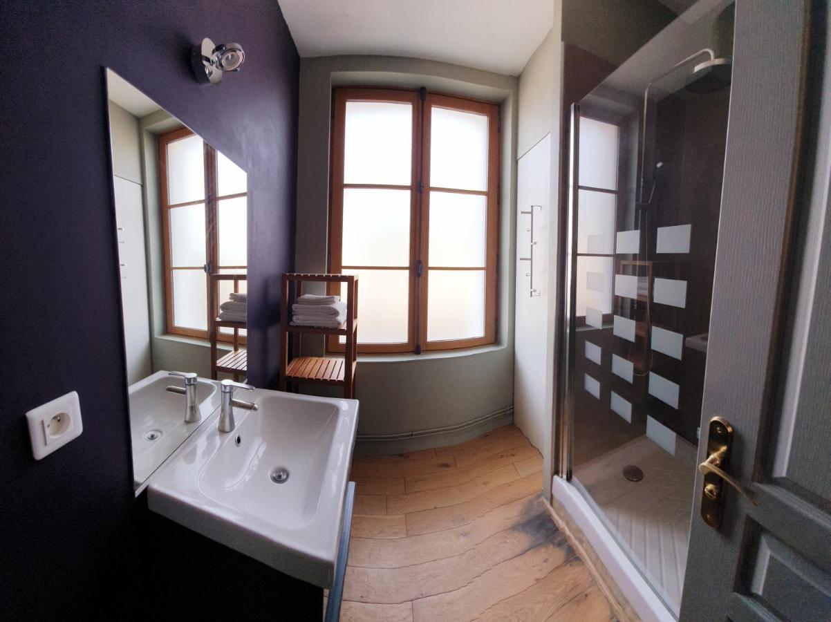 Apartament Le 2 Pieces Avec Parking Prive Honfleur Zewnętrze zdjęcie